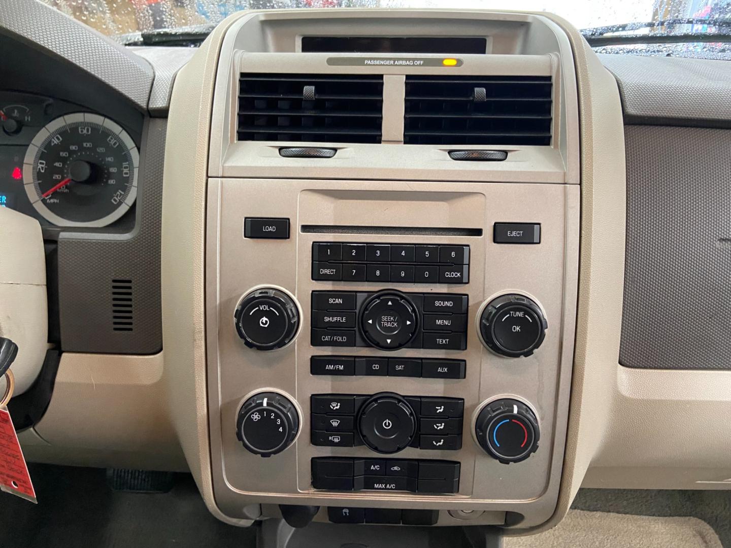 2008 Black Ford Escape XLT 2WD I4 (1FMCU03Z98K) with an 2.3L L4 DOHC 16V engine, 4-Speed Automatic Overdrive transmission, located at 533 S West End Blvd., Quakertown, PA, 18951, (877) 257-4995, 40.343994, -75.303604 - INCLUDED IN THE SALE PRICE OF EVERY VEHICLE: 48 Hour Money Back Guarantee 6 Month - 6,000 Mile Warranty Brand New PA State Inspection & Emission $10 Oil Changes for the Life of the Loan Complete CARFAX - Photo#9